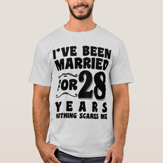 Ik ben 28 jaar getrouwd Jubileumhuwelijk T-shirt (Voorkant)