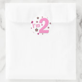 "Ik ben 2" roze en bruine bloemen Ronde Sticker (Tas)