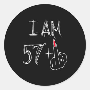 Ik ben 57 plus 1 leuk voor een 57e verjaardag voor ronde sticker