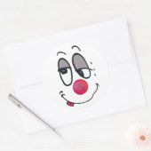 Ik ben allemaal glimlach. ronde sticker (Envelop)