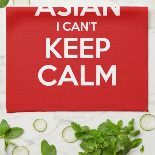 Ik ben Aziatisch dat ik geen kalm kan houden. Theedoek (Gevouwen)