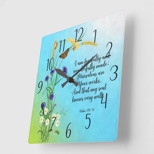 Ik ben bang en wonderbaarlijk gemaakt vierkante klok (Hoek)