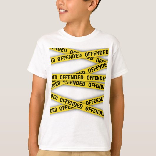 Ik ben beledigd politie tape niet kruisen t-shirt (Voorkant)
