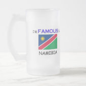 Ik ben beroemd in NAMIBIA Matglas Bierpul (Links)