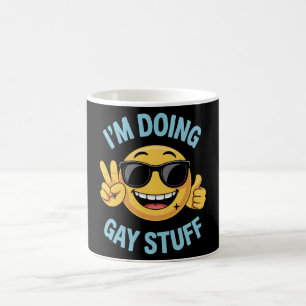 Ik ben bezig met Gay Stuff Meme Funny LGBTQ Pride Koffiemok
