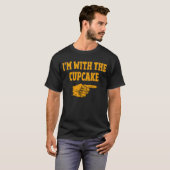 Ik ben bij de Cupcake Funny Couple Halloween T-shirt (Voorkant volledig)