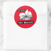 Ik ben bij de verboden boeken ronde sticker (Tas)