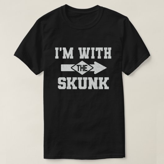Ik ben bij het Skunk Funny Couple Halloween Costum T-shirt (Design voorkant)