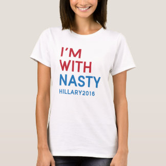 Ik ben bij Nasty | Slouchy Boyvriend T-Shirt