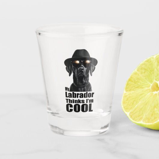 Ik ben Cool Black Lab Shot Glas (Voorkant)