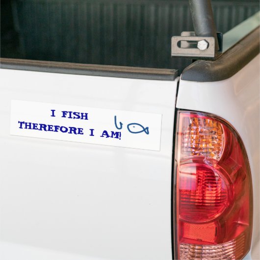 IK BEN DAAROM BEN IK AAN HET VISSEN! BUMPERSTICKER (Op Truck)