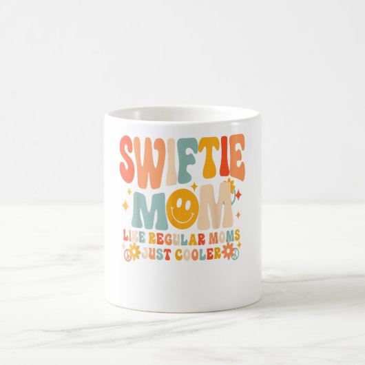 Ik ben de coole moeder, ik ben Retro Groovy M Koffiemok (Center)