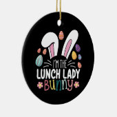 Ik ben de lunchdame Bunny Easter Matching Keramisch Ornament (Rechts)
