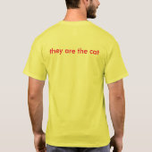 Ik ben de rode stip, zij zijn de kat t-shirt (Achterkant)