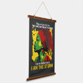 Ik ben de Storm-juntetiende die ze haar hebben toe Hangend Wandkleed (Gebogen)