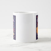 Ik ben delulu, maar gezellig 2 grote koffiekop (Voorkant)