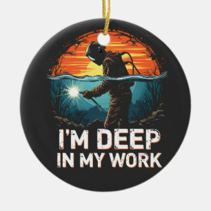 Ik ben diep in mijn werk zee lasser baan zonsonder keramisch ornament