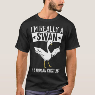 Ik ben echt een zwaan in een humaan kostuum hallow t-shirt