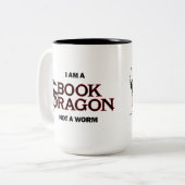 Ik ben een boekdraak, geen worm tweekleurige koffiemok (Voorkant links)