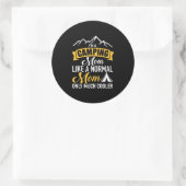 Ik ben een Camping Moeder Ronde Sticker (Tas)