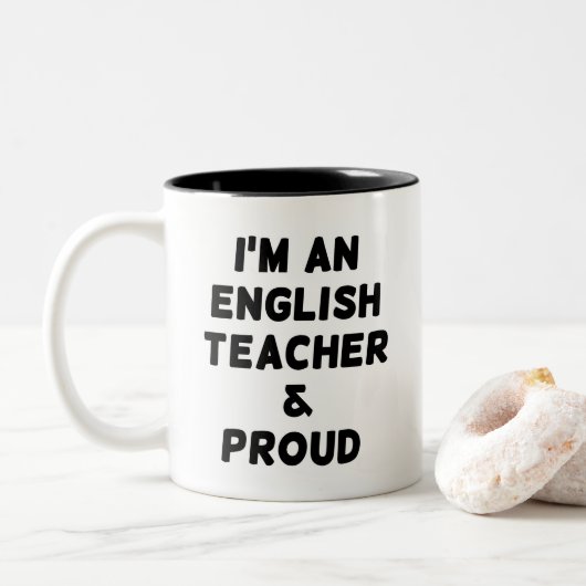 IK BEN EEN ENGELSE LERAAR EN PROUD TWEEKLEURIGE KOFFIEMOK (Met donut)