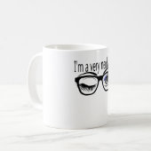 Ik ben een heel nerdy meisje met een oogschaduw va koffiemok (Voorkant links)