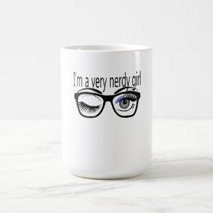 Ik ben een heel nerdy meisje met een oogschaduw va magische mok