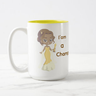 Ik ben een kampioene vrouw in Yellow Dress Coffee Tweekleurige Koffiemok