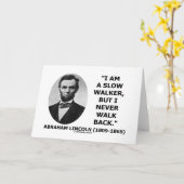 Ik ben een langzame wandelaar, maar ik loop nooit  kaart (Gele Bloem)