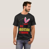 Ik ben een Magicus in de training Magic Wand Pet B T-shirt (Voorkant volledig)