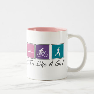 Ik ben een meisje (Triatlete) Tweekleurige Koffiemok