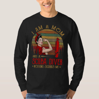 Ik ben een moeder en een duiker niets maakt me ban t-shirt