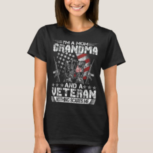 Ik ben een moeder, oma en veteraan Moederdag T-shirt