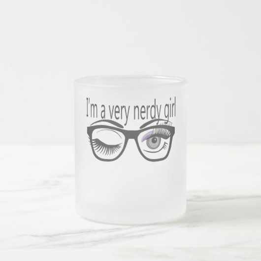 Ik ben een nerdy meisje met Paarse oogschaduw Matglas Koffiemok (Center)