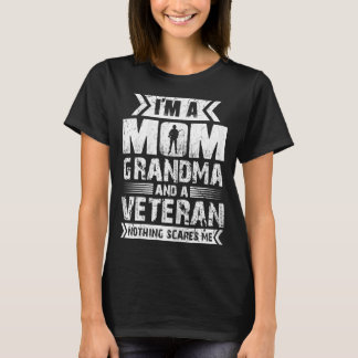 Ik ben een oma van mama en een veteraan niets. t-shirt