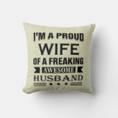 Ik ben een trotse vrouw van een geweldige vent kussen (Voorkant)