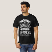 ik ben een vader opa en een veteraan die me niets  t-shirt (Voorkant volledig)