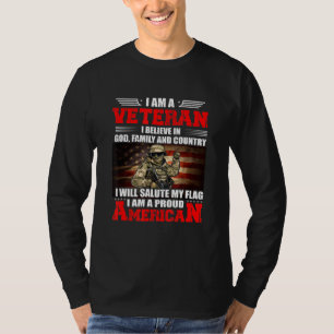 Ik ben een veteraan die ik geloof in God familie e T-shirt