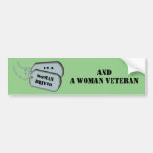 Ik ben een Vrouw Driver en Vrouw Veteraan Groen Bumpersticker (Voorkant)