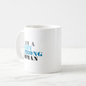 IK BEN EEN ZEER STERKE VROUW KOFFIEMOK (Voorkant links)