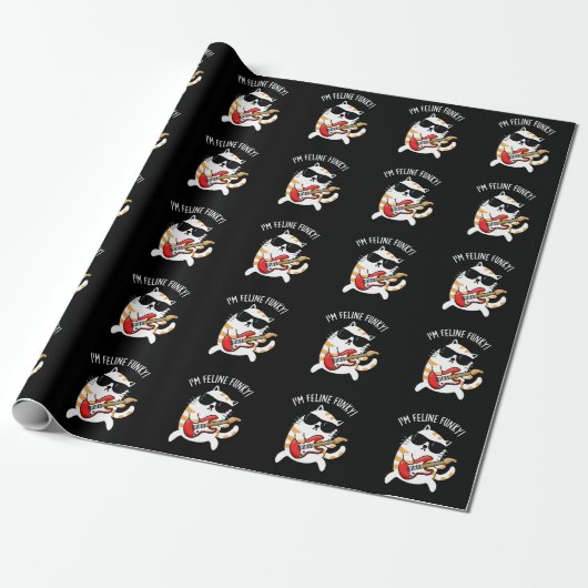 Ik ben Feline Funky Funny Cat Pun Dark BG Cadeaupapier (Uitgerold)
