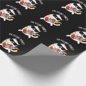 Ik ben Feline Funky Funny Cat Pun Dark BG Cadeaupapier (Hoek)