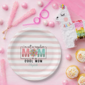 Ik ben geen gewone moeder Pink Stripes Papieren Bordje (Feest)