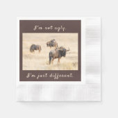 Ik ben geen lelijke wildebeest foto met tekst servet (Voorkant)