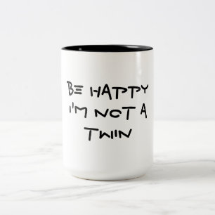 IK BEN GEEN TWIN. TWEEKLEURIGE KOFFIEMOK