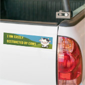 Ik ben gemakkelijk afgeleid door Koeien - Funny Ca Bumpersticker (Op Truck)