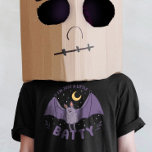 Ik ben gewoon een beetje grappig Halloween Bat Pun T-shirt<br><div class="desc">Klaar om te gaan batty deze Halloween? Dit 'I'm Just A Little Batty' grappige Halloween shirt is de perfecte grappige woordspeling voor uw griezelige feesten. Met een schattig vleermuisontwerp is het een geweldig cadeau-idee voor mede-Halloween-liefhebbers.</div>