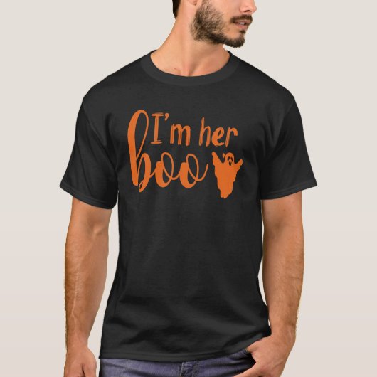 Ik ben haar Boo | Oranje tekststellen Halloween T-shirt (Voorkant)