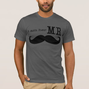 Ik ben haar Mr Mustache Grooms Gifts. T-shirt