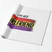 Ik ben haar vriendin Regenboog Pride Vector T-shir Cadeaupapier (Uitgerold)